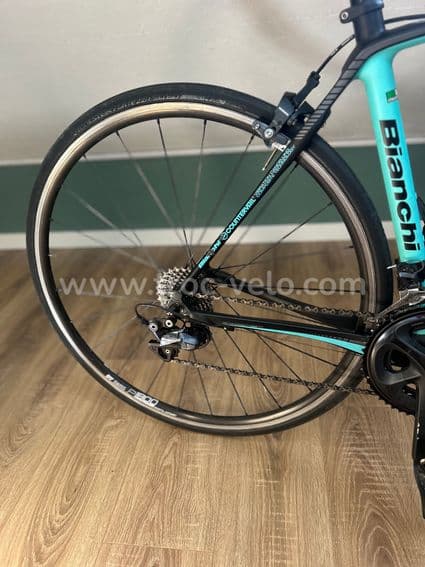 Bianchi infinito 4 - vélo de route carbone- très bon état - 9