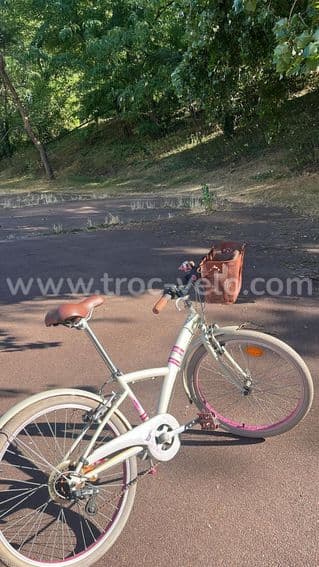 Vélo B’TWIN 24 pouces – Bon état + siège enfant offert - 1