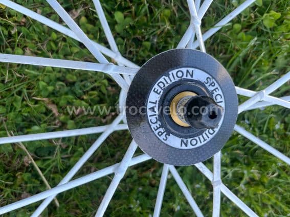 Paire lightweight 11v - 4