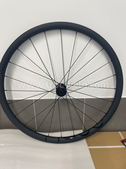 Roues OQUO RC30 team neuves - 2