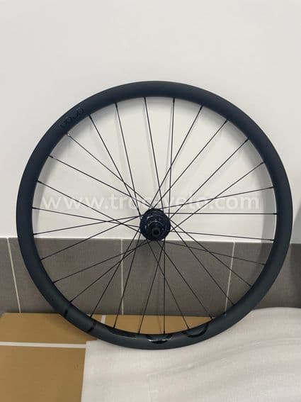 Roues OQUO RC30 team neuves - 3