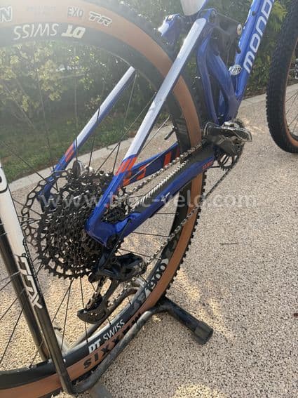 VTT Enduro Mondraker Foxy R Carbon - 3