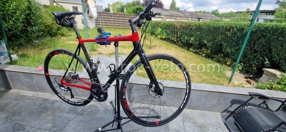 Velo route flatbar .Comme neuf - 1