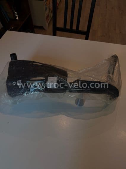 Cintre carbone Look 38cm - 1