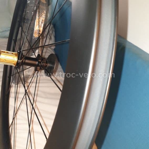 Paire roues carbones disc 50mm disques offerts - 2
