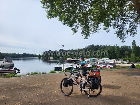 vélo de gravel en aluminium bon aussi pour cylotourisme - 3