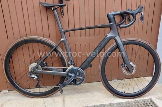 Vends VAE Route SCOTT ADDICT ERIDE 10 - 1