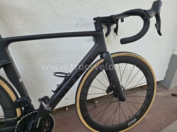 Van Rysel RCR Carbone Brut – SRAM Force AXS - 5