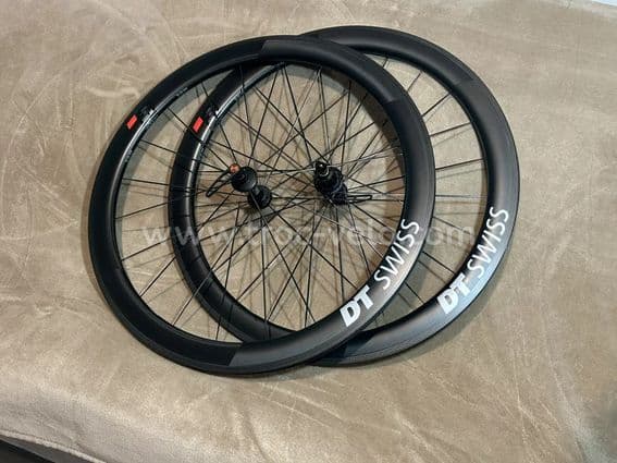 Paire de Roues Route DT SWISS ARC 1100 DICUT 48 à Patins - 1