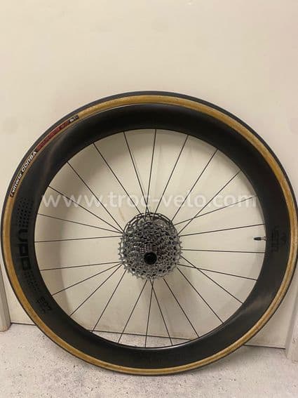 Roues carbone DT swiss 240 - 3