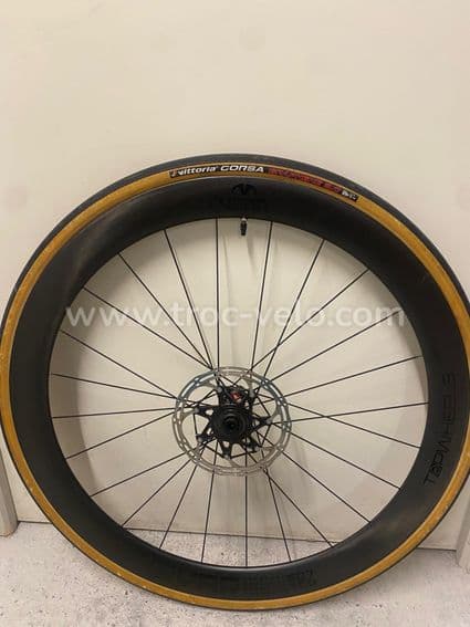 Roues carbone DT swiss 240 - 4