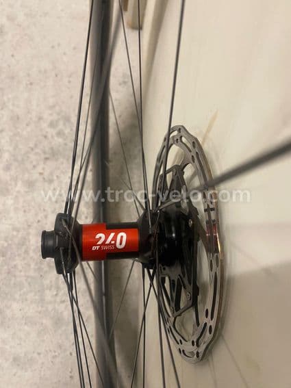 Roues carbone DT swiss 240 - 6