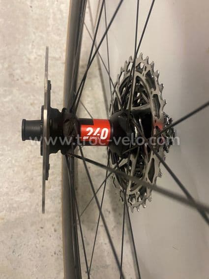Roues carbone DT swiss 240 - 7