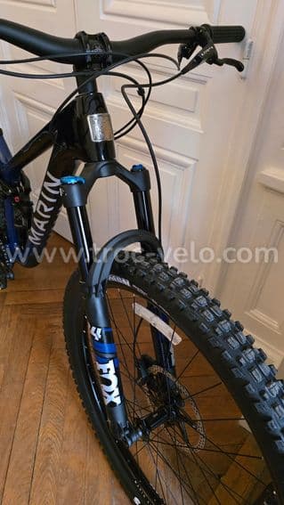 Marin Rift Zone Carbon 2 - 2