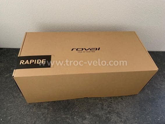 Guidon roval en carbone 400 x 100 mm - 1