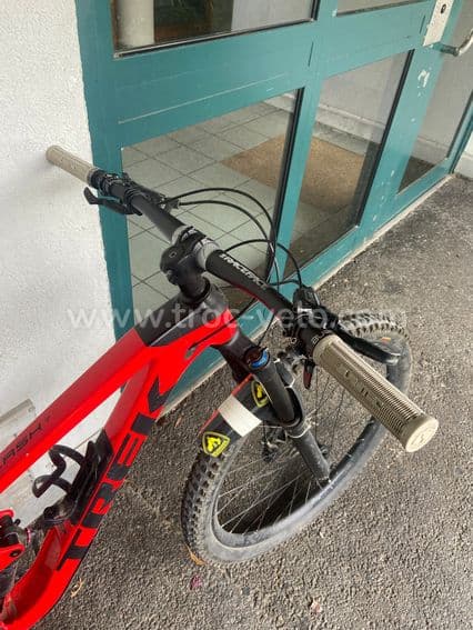 TREK slash 7 - 2