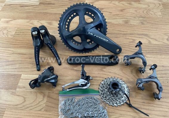 Groupe Shimano Ultegra 2x11 vitesses freinage sur jantes R8000 - 1