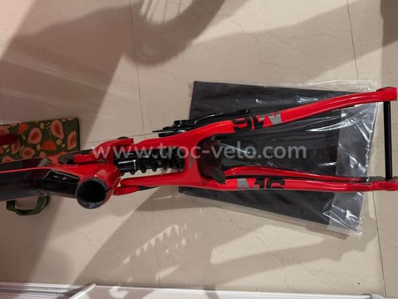 Vélo de descente INTENSE M16 Carbone – Neuf – Montage haut de gamme - 3