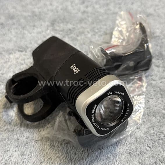 Feu avant vélo Knog Blinder ARC 550 - 1