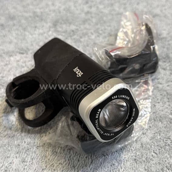 Feu avant vélo Knog Blinder ARC 550 - 3