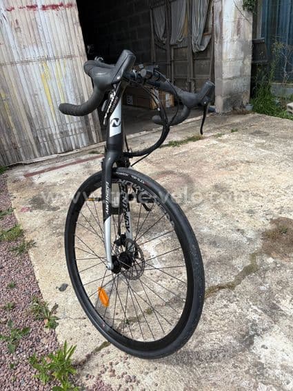 Vélo e-Century 500 neuf - 3