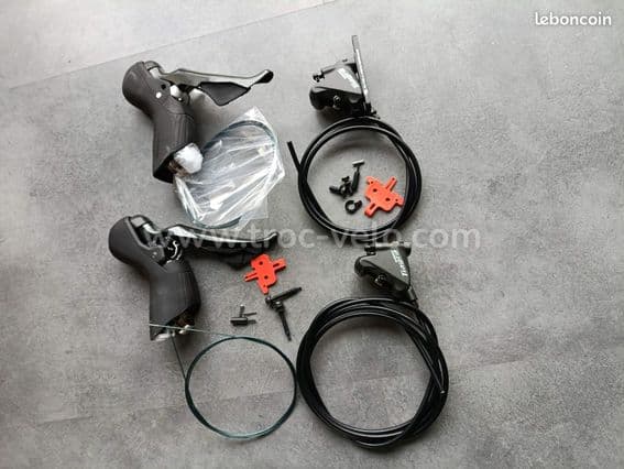 SHIFTERS FREINS DISC shimano tiagra - 1