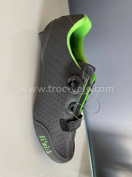 Chaussure Fizik r3 - 2
