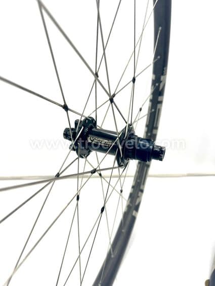 Roues Newmen artisanales - 3