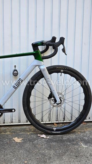 Gravel carbone 8,30 kilos - SRAM Force AXS XPLR - Roues carbone céramique - Taille M - 7