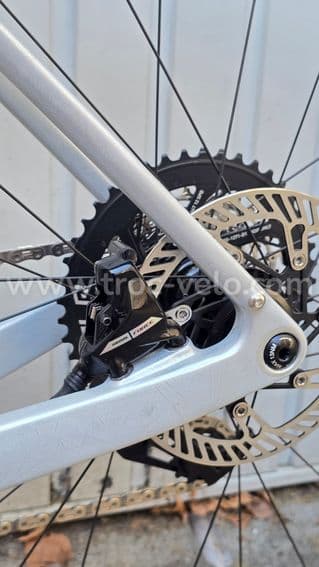 Gravel carbone 8,30 kilos - SRAM Force AXS XPLR - Roues carbone céramique - Taille M - 15