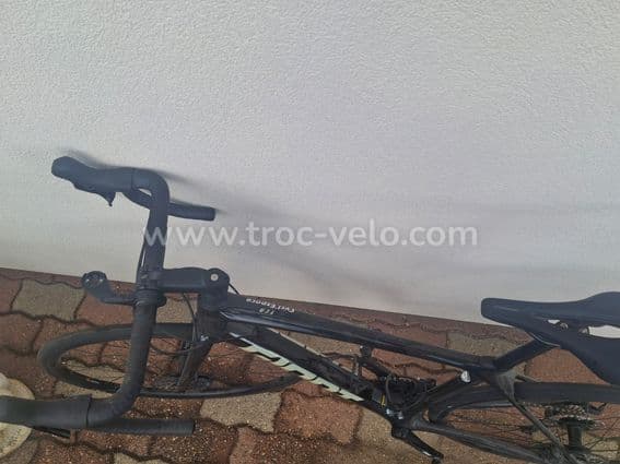Vélo de route GIANT - 2