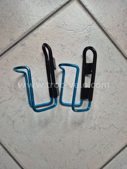 Lot de 2 porte bidon - 3