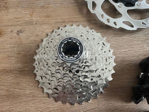 Groupe Shimano 105 Di2 12v - 5