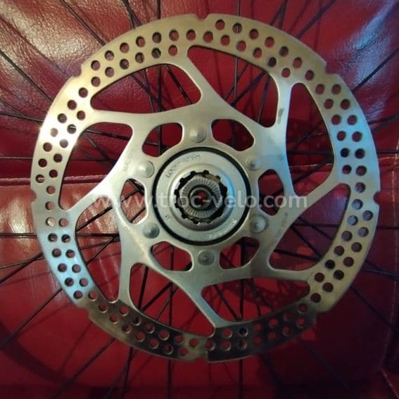 Roue avant 26" pouces disque centrekock Shimano ou a patins en Tbé - 2