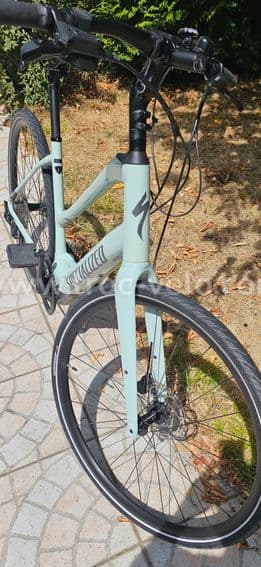 Superbe Specialized Turbo vado 4.0 SL + EQ 2023 - 2