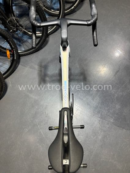 TREK MADONE SLR - 10