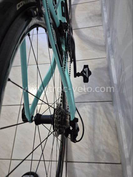 Vélo de route BIANCHI Oltre XR3 taille 55 - 2