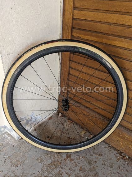 Roue avant carbone avec boyau - 3