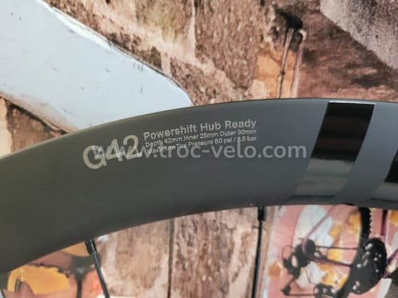 NEUF ! Paire de roues carbone Classified G42 - 4