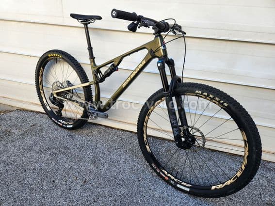 Rocky Mountain Element Carbon 70 (29) - M - vert - 2025 - 1