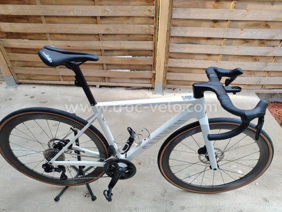 Canyon ultimate cf sl 105 di2 roues winspace carbone 45 - 2