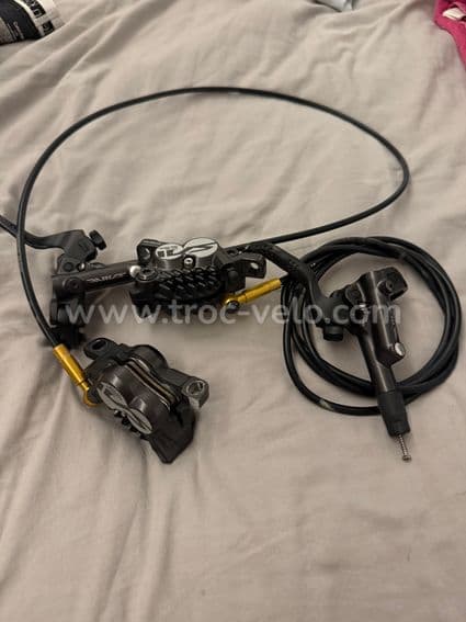 Freins Shimano Saint + disques Galfer Shark 203 mm – très bon état - 1