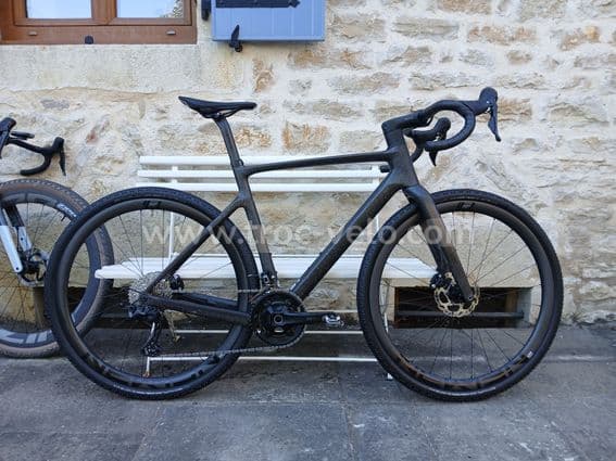 Scott Addict gravel 40 2024 - 1