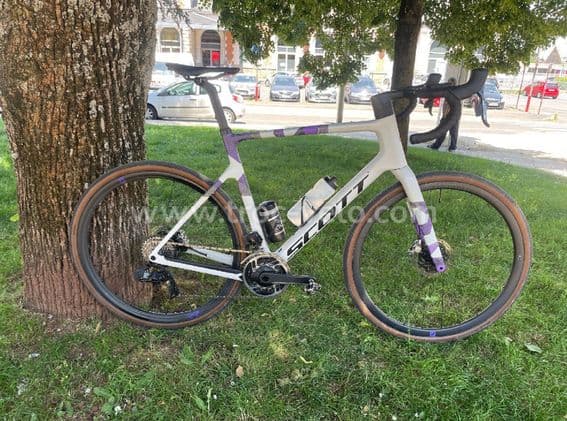 Scott Addict Gravel rc 2025 - 1