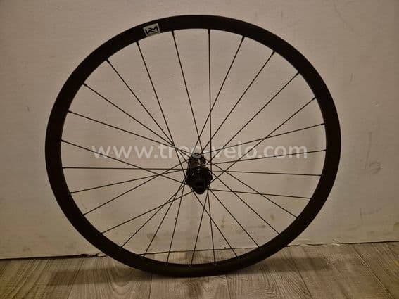 Vends roue arrière superboost 29 neuve - 1
