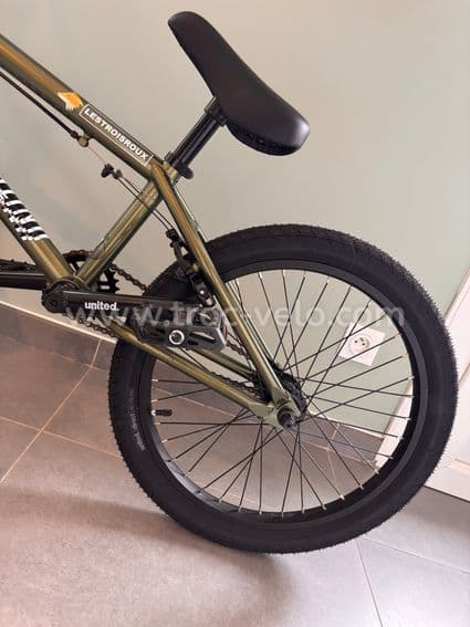 đČ BMX UNITED 20,25â Army Green â Ătat neuf - 2
