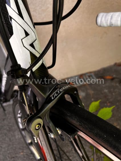 Vélo route carbone Dedacciai/Wolhausen - Groupe Ultegra/105 - Jantes Mavic Ksyrium SSC SL - 9