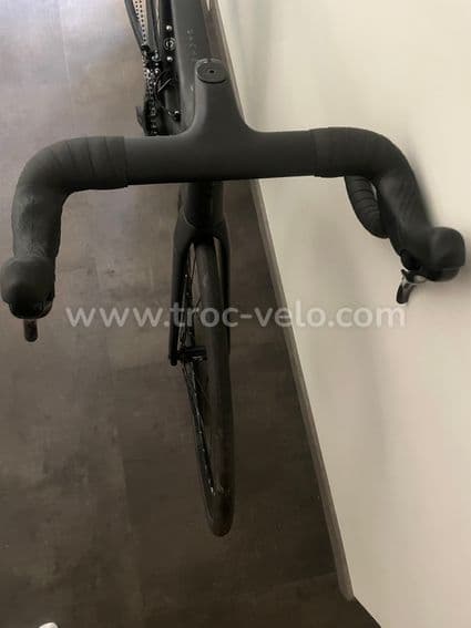 Vélo route carbone aero neuf zéro kilomètre - 12