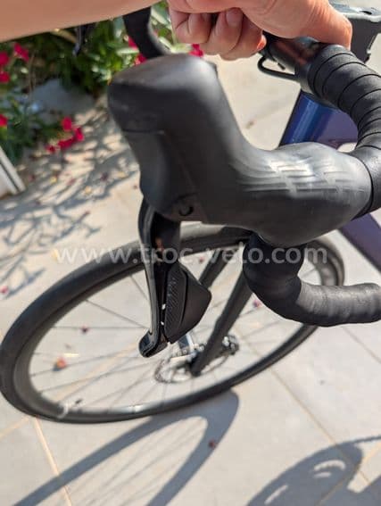 Vélo Rose Reveal 4 – Shimano 105 Di2 – 8,4 kg – Moins de 2 500 km - 7