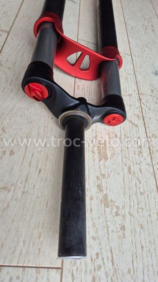 Fourche GERMAN-A XCITE 29" 15*100 - 4
